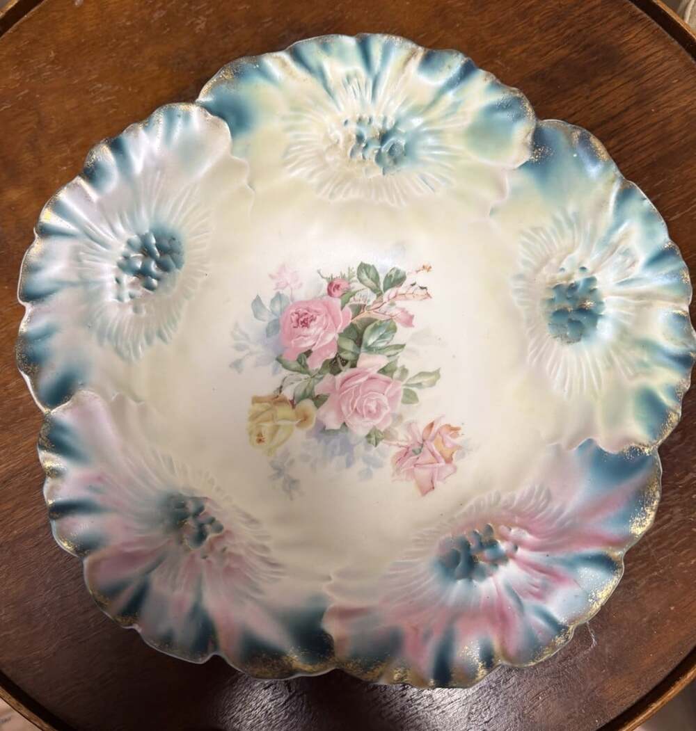Antique RS Prussia Floral Pink & Yellow Rose Gold Trim 10.5” Bowl